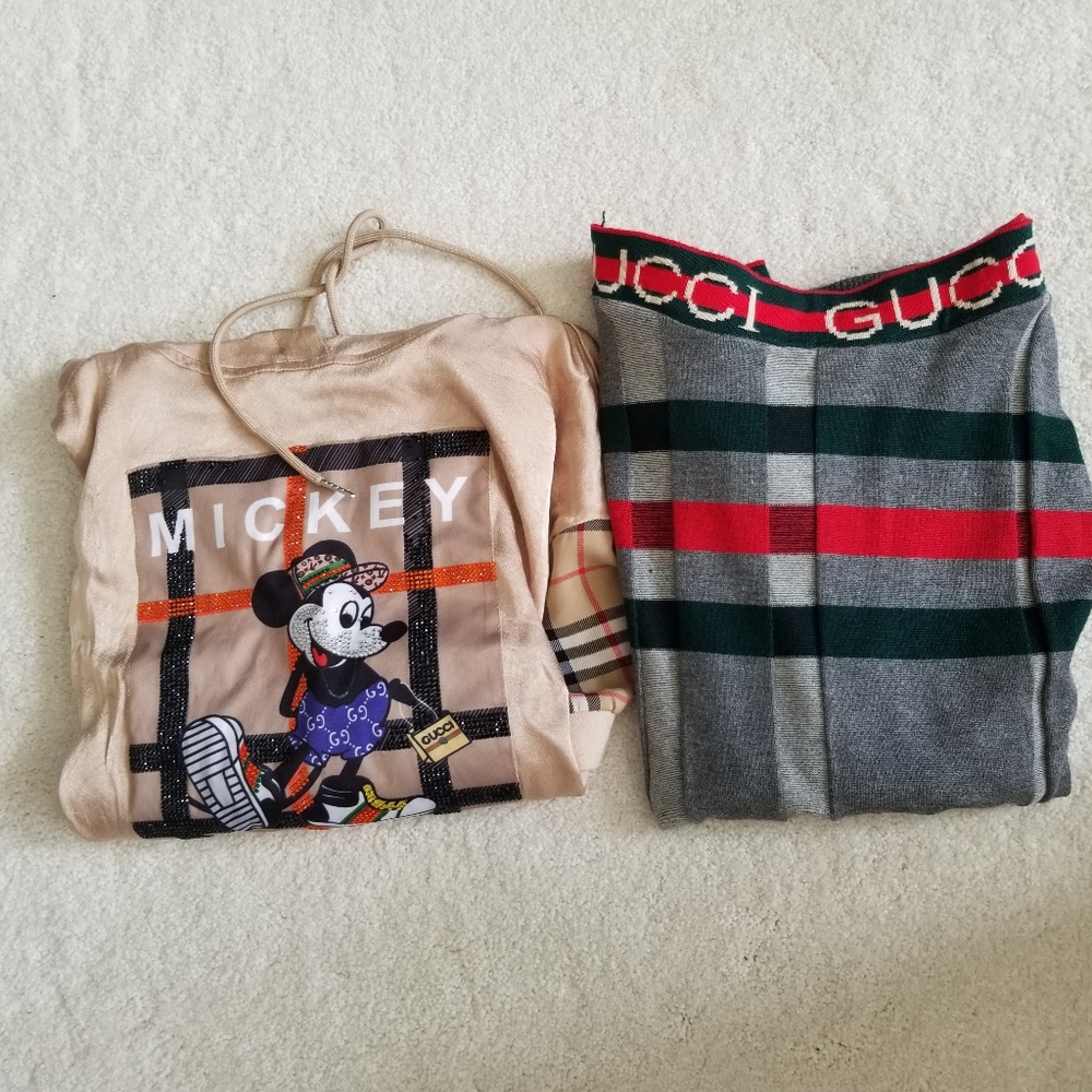 2 logo sweaters GG